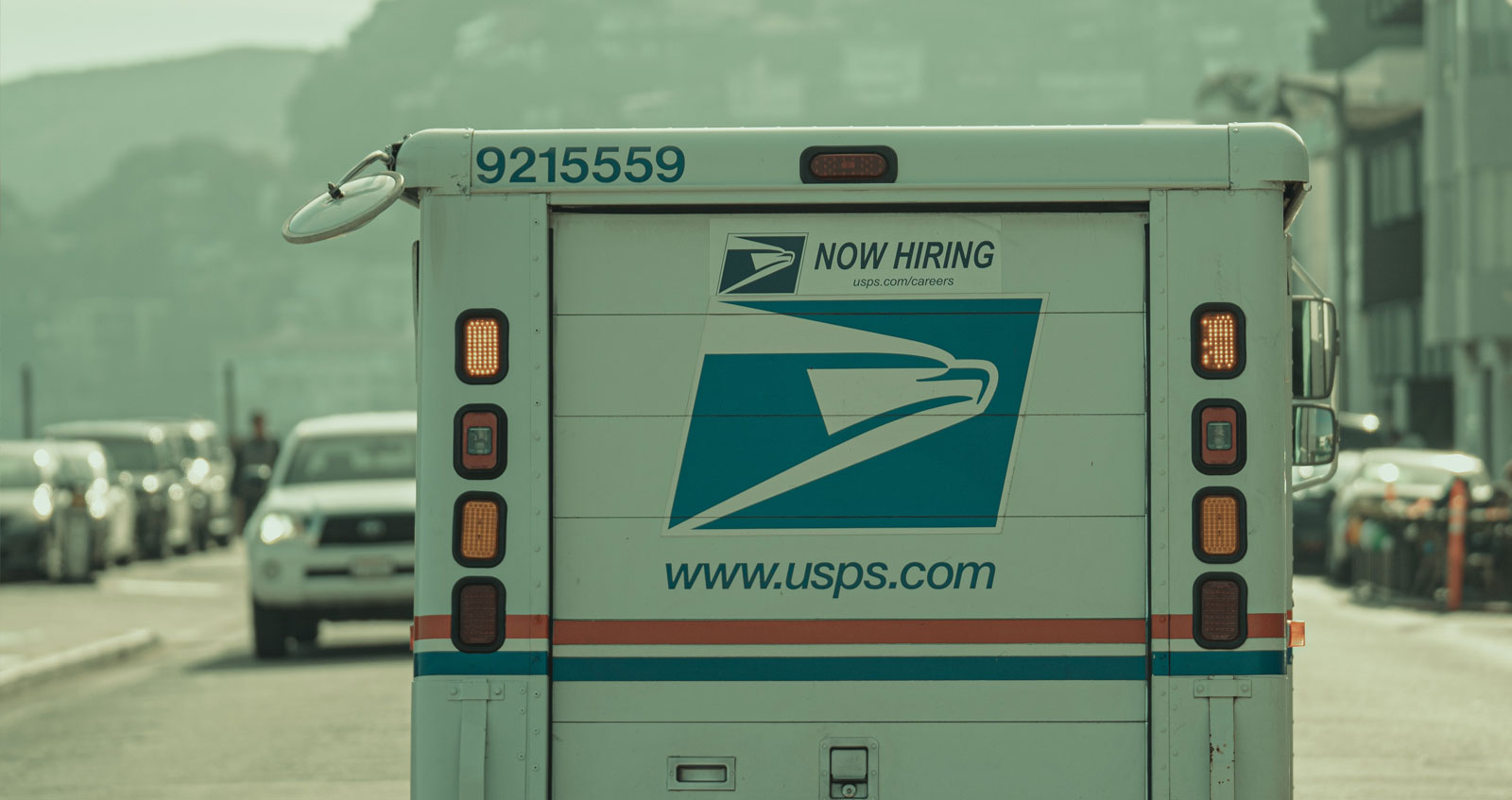 USPS delivery truck